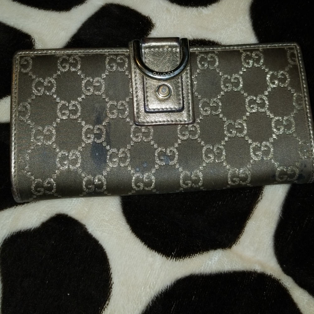 Gucci abbey tote with matching wallet - Picture 6 of 8